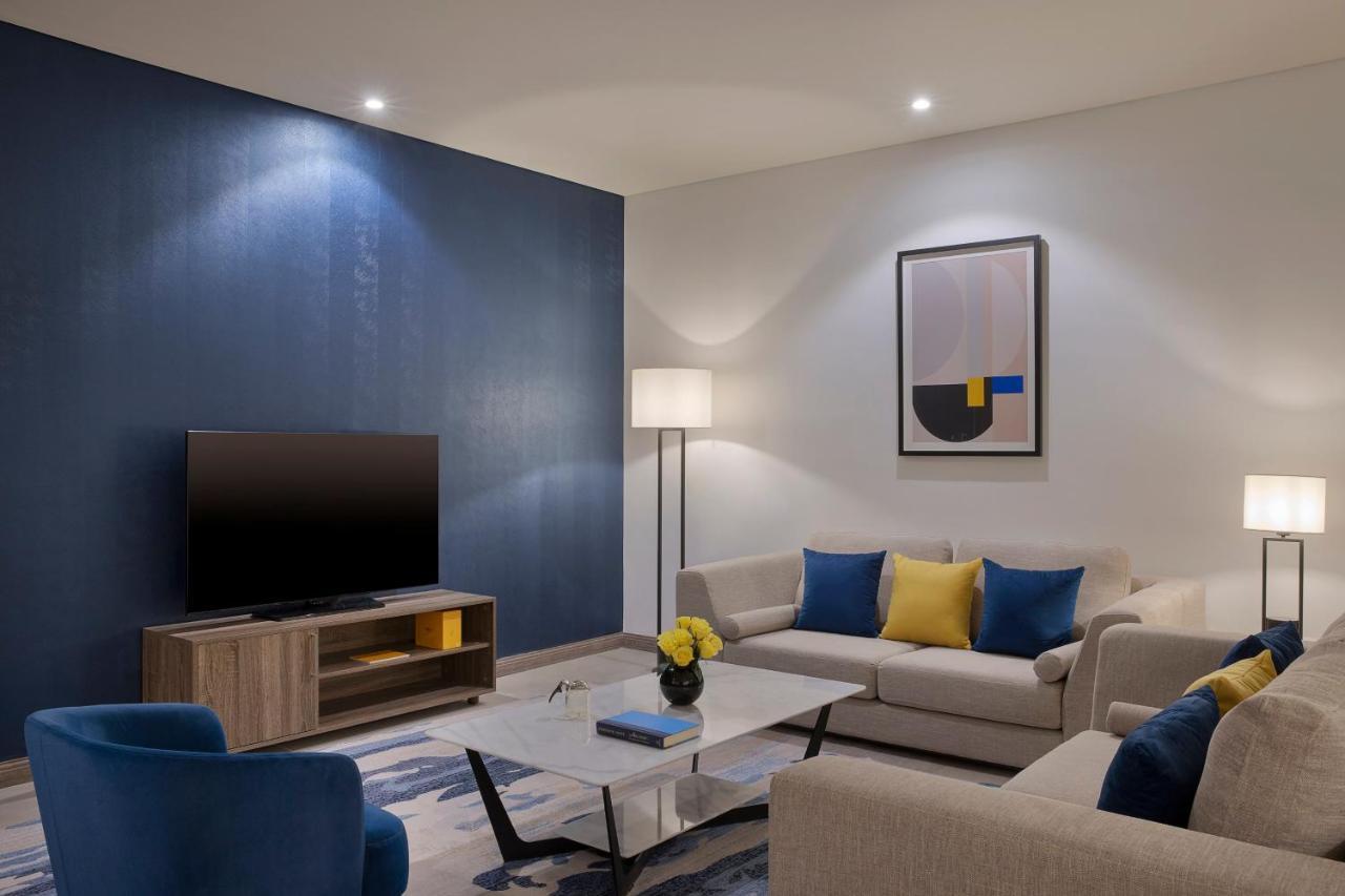 Voco Al Khobar By Ihg Hotel Ngoại thất bức ảnh Living room