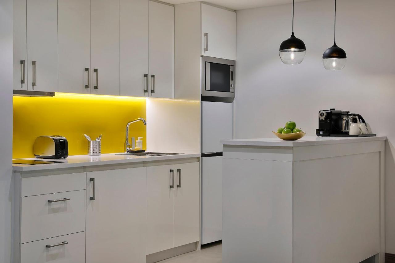 Voco Al Khobar By Ihg Hotel Ngoại thất bức ảnh A kitchen at the University of New South Wales