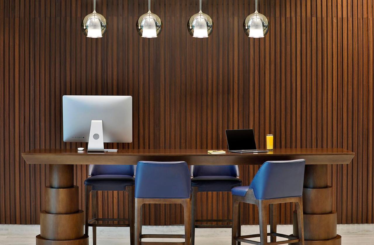 Voco Al Khobar By Ihg Hotel Ngoại thất bức ảnh Business Center
