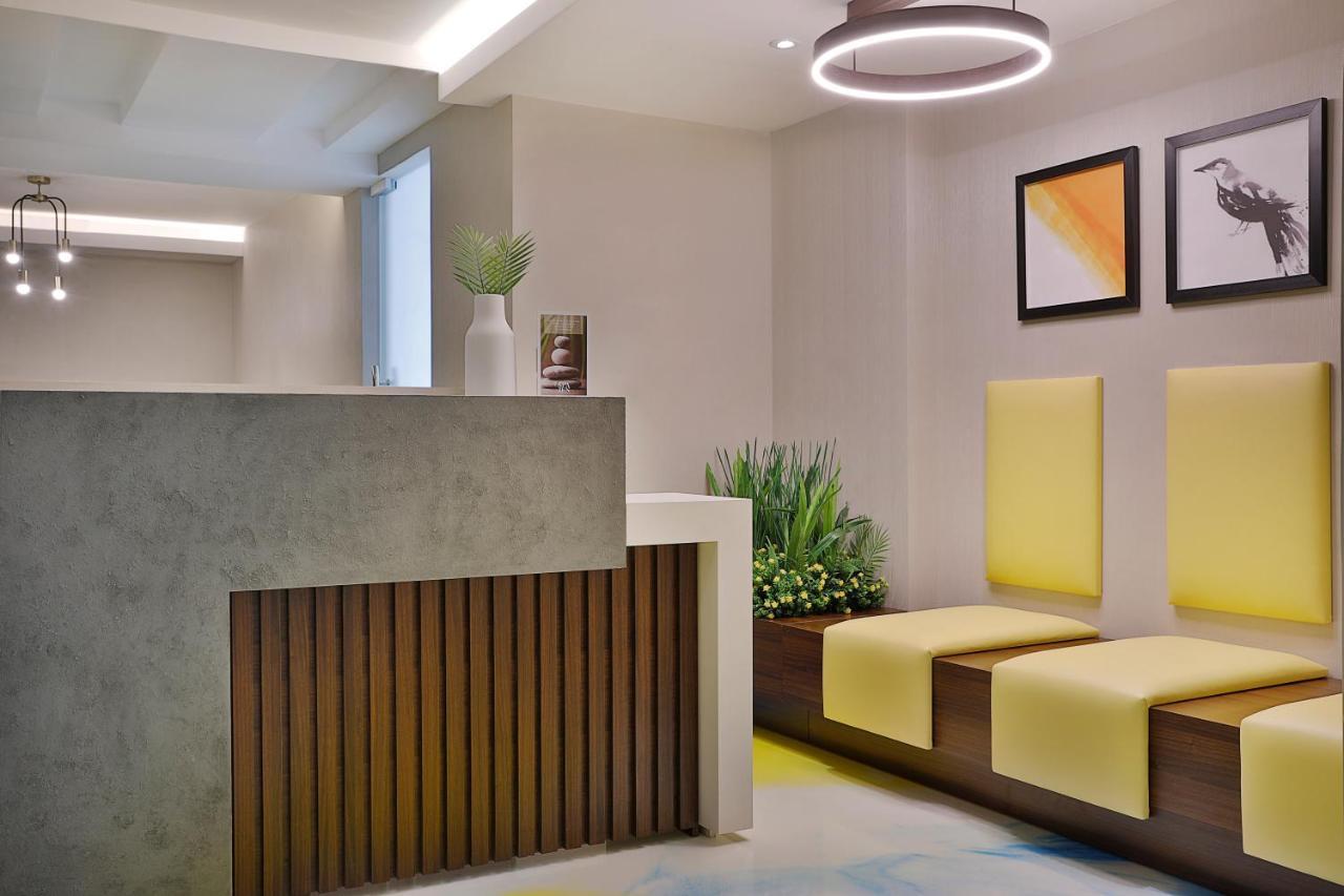 Voco Al Khobar By Ihg Hotel Ngoại thất bức ảnh The interior of the new terminal